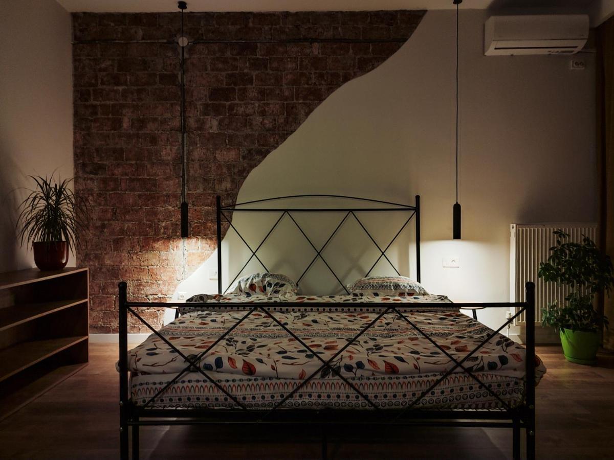 Апартаменты Urban Cozy Retreat Приштина Экстерьер фото