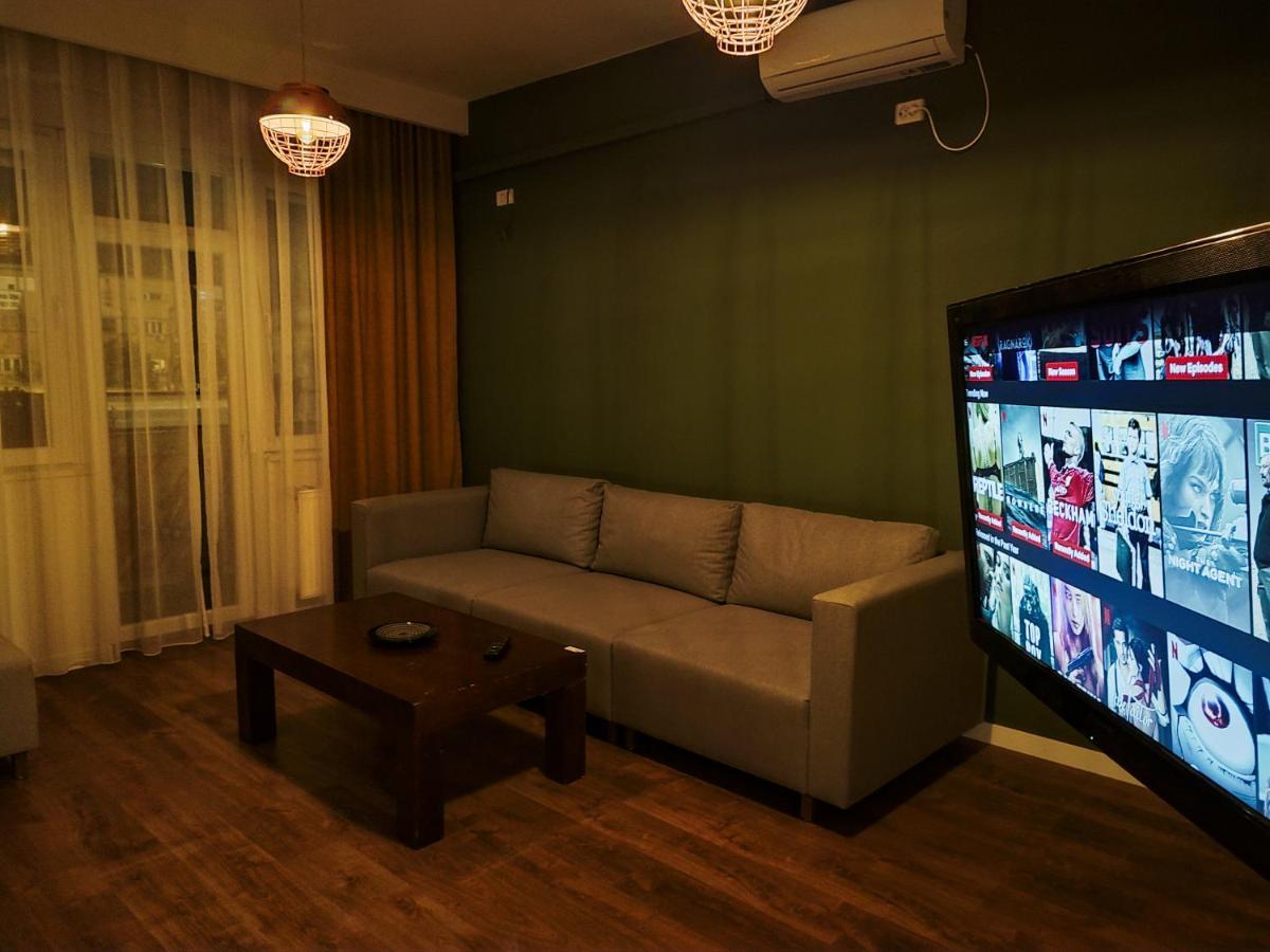 Апартаменты Urban Cozy Retreat Приштина Экстерьер фото